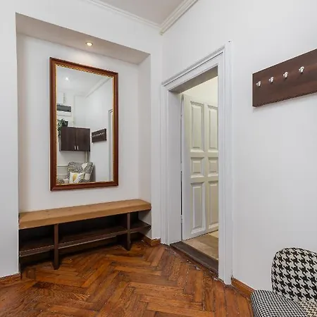 Apartment Real Andrassy